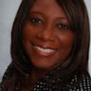 Meet your Posher, Elaine